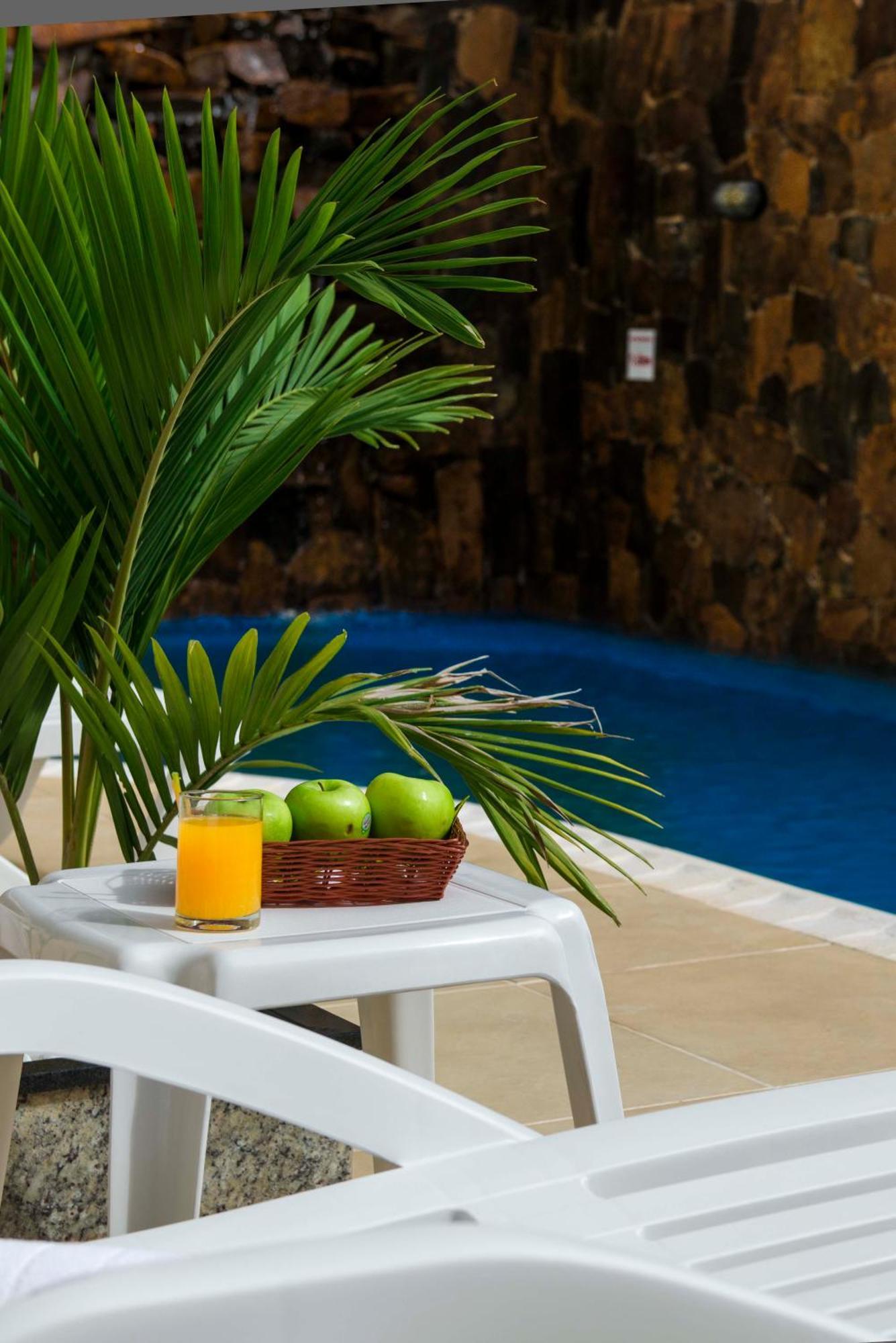 Arami Hotel & Lodge Puerto Iguazu Exterior photo